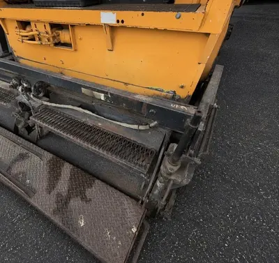 Used 2001 LEEBOY L8500T Asphalt Pavers Ohio US | Proxy Equipment #1388921