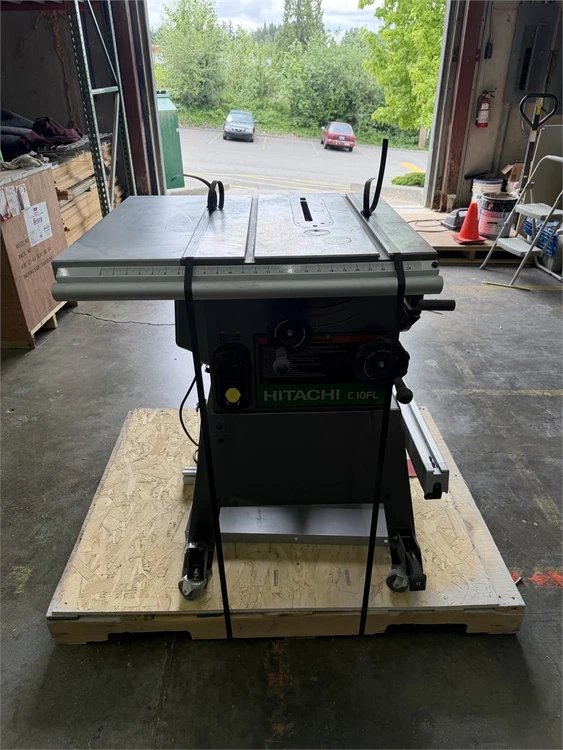 Used HITACHI C10FL Woodworking Table Saws Washington US | MachineryMax #1295148