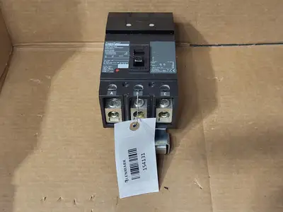 NEW SQUARE D QGA32150