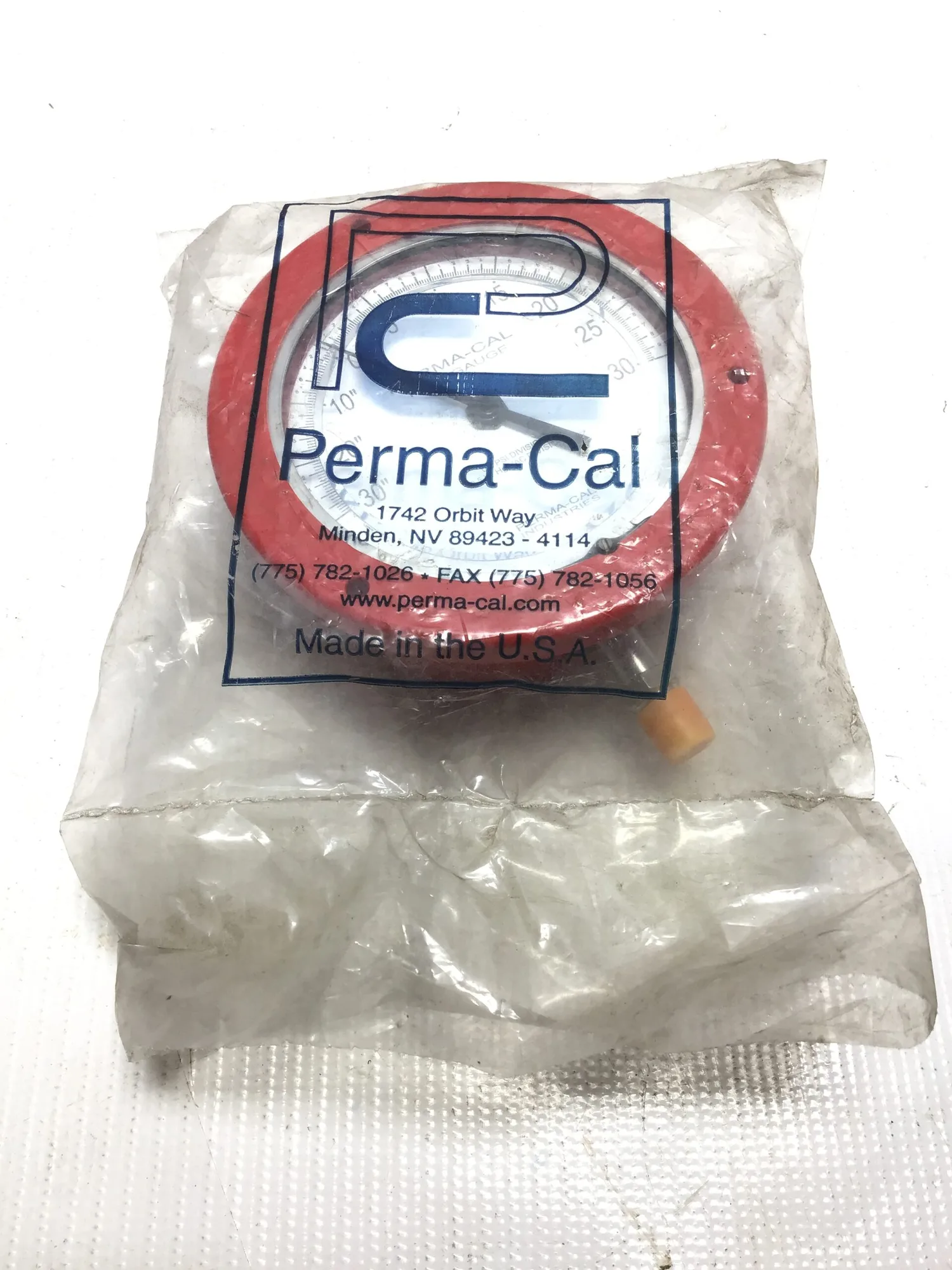 Perma-Cal Industries 101FTM27R21 Pressure Gauge Dial Indicating