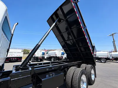 Used 2017 FREIGHTLINER M2 Carhaulers California US | Lillo Machinery #1542395