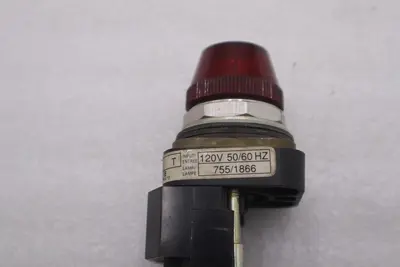 ALLEN BRADLEY 800T-P16 LIGHT STOCK #K-3697