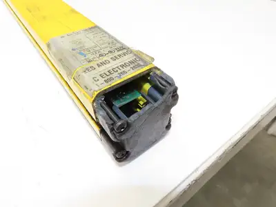 Leuze Lumiflex Safety Light Curtain Transmitter Receiver Set 1200mm-Parts/Repair