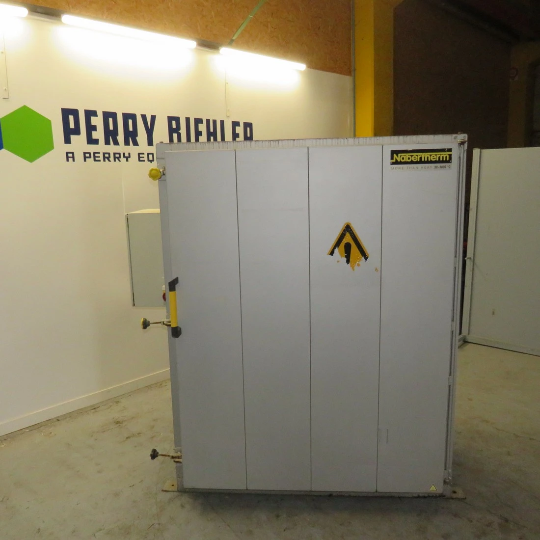 USED 2005 NABERTHERM N770/65HAS