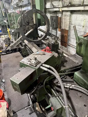 42/137" X 96/264" LEBLOND #4025 HEAVY DUTY SLIDING GAP ENGINE LATHE. STOCK #0888725