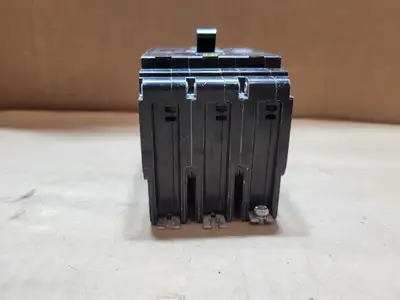 USED SQUARE D EDB36030