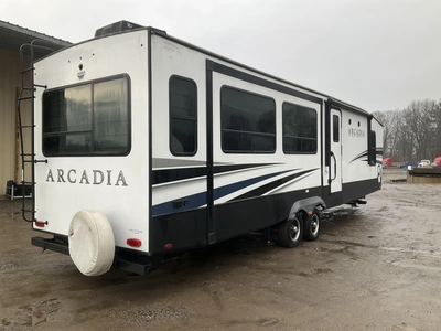 Used 2022 KEYSTONE ARCADIA Campers, Caravans, Motorhomes Michigan US | Miedema Asset Management Group #1304645