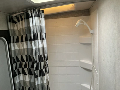 Used 2019 HEARTLAND NORTH TRAIL CALIBER 31BHDD Campers, Caravans, Motorhomes Michigan US | Miedema Asset Management Group #1474478