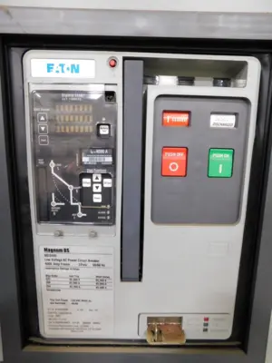 Eaton _UNKNOWN_ Circuit Breakers | Equipment Recovery Corp. (9)