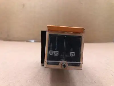 IFM OM5003 Photoelectric Sensor 10-30VDC 100mA DC 18m