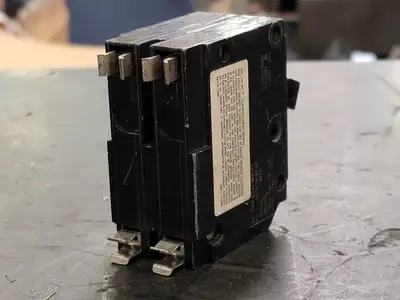 USED EATON CHQ230