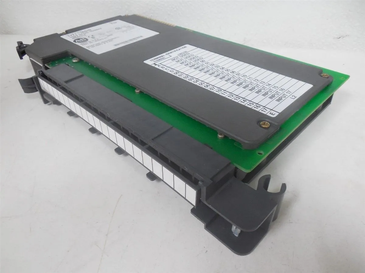 Allen Bradley 1771-IAD/D 120V DC/AC Input Module Rev. F02 Used