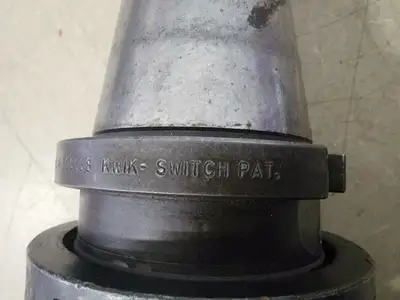 Kwik Switch Tool Holder 806068 w/ Nut 809184