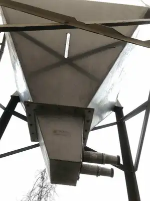 550 Gallon Stainless Storage Silo w/ Box Probe for Vacuum Conveyor System
