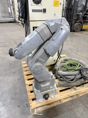 USED FANUC 200IA/5L