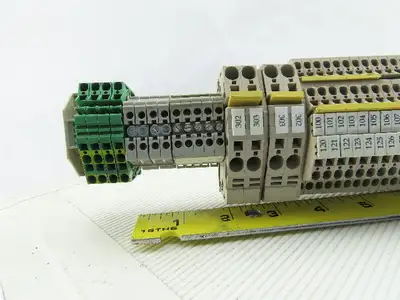 Allen Bradley 1492-HM1 Terminal Blocks Assorted DIN Rail Types Lot OF 108