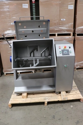 Mainca Model RM-200 Single-Action Mixer