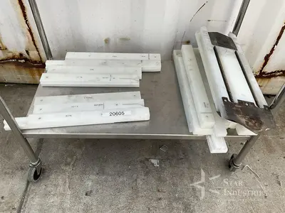 Used _UNKNOWN_ _UNKNOWN_ Bottle Feeders California US | Star Industries #1255739