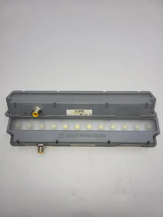 Used SMART VISION LIGHTS LC300-WHI-W SMART VISION LIGHTS 5 PIN Camera Systems | ND Industrial Surplus #1225324