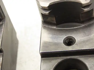 Used SCHUNK _UNKNOWN_ Jaws Indiana US | Arrow Industrial #1368133