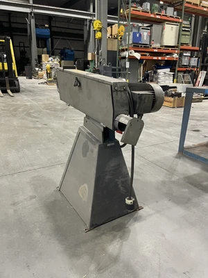 USED WILTON 4830 BELT SANDER