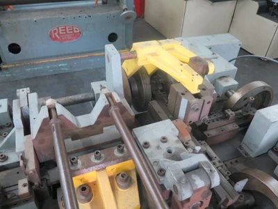 Multi-Slide Wire Former;