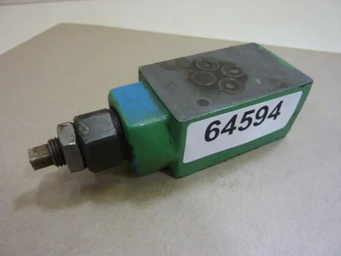Used VICKERS CVGC 3 W 125 10 Valves/Fittings Michigan US | Ideal Machinery #594384