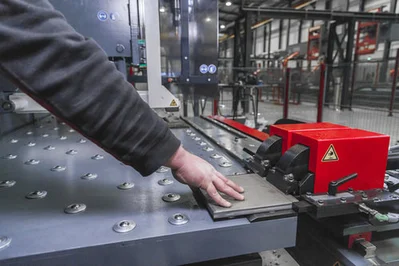NEW VOORTMAN V200