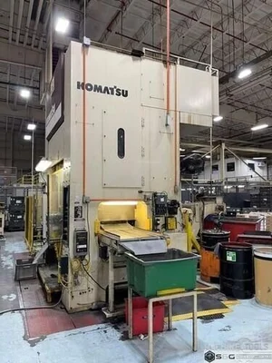 Used 1995 KOMATSU PRESS E2M-300 SSDC PRESS Straight Side Presses Michigan US | S & G Press and Machinery Sales #1283675