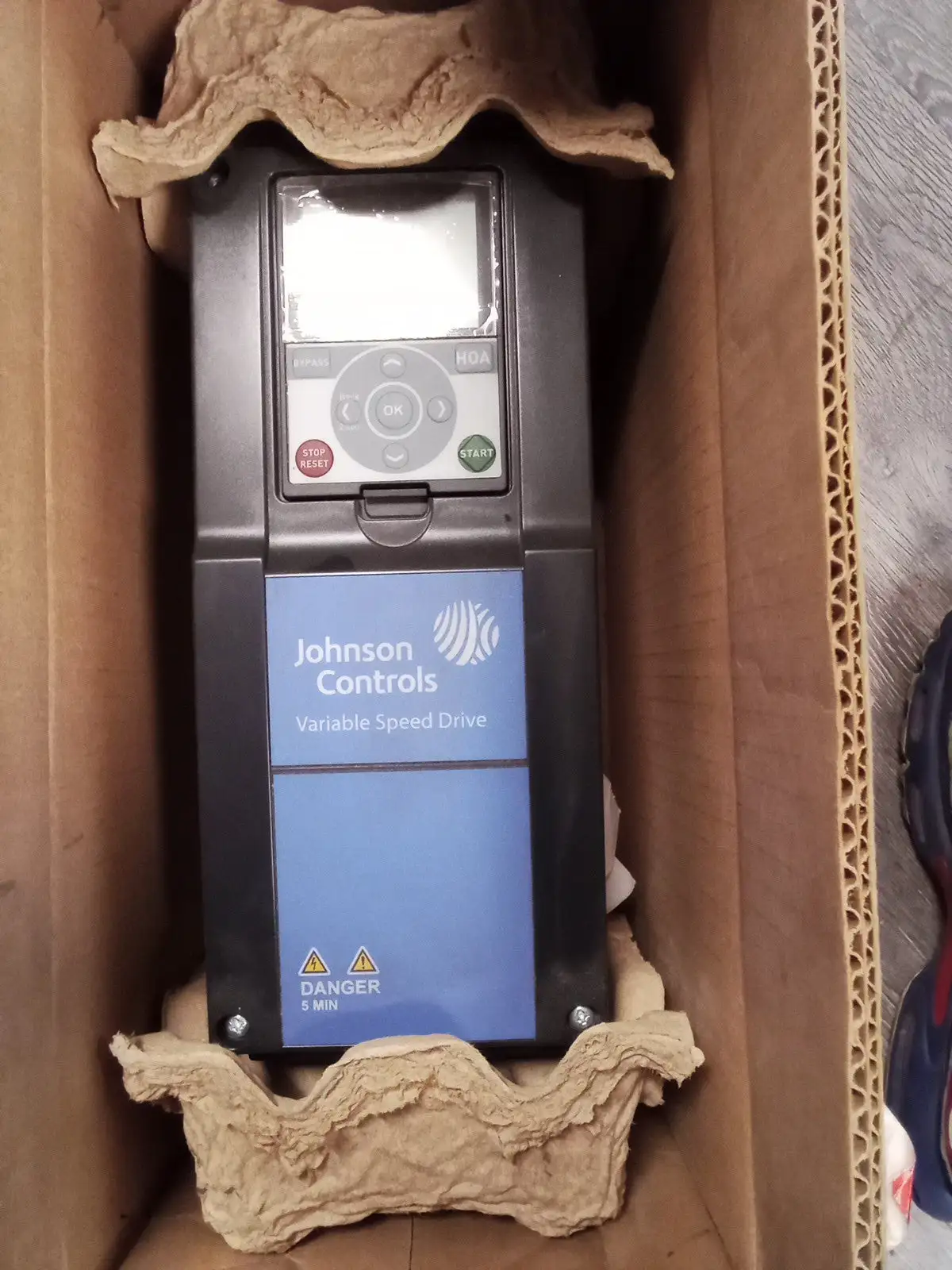 Used Johnson Controls Johnson Controls VSD II G36-961 Variable Speed Drives US | Infinity wholesale & Supply LLC #1305813