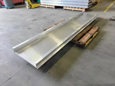 USED LEGRAND P300230