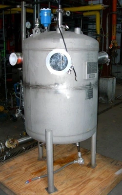 Carr HC-18 High-Centrate self-cleaning clarifier, Titanium.