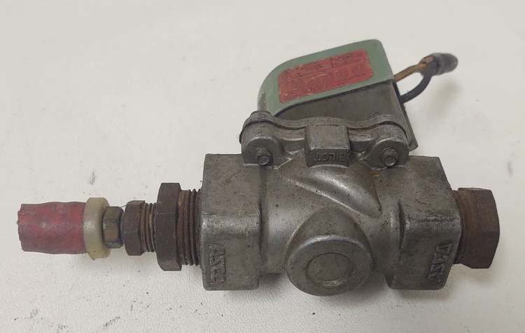Used ASCO 8215C30 Solenoid Valves | Edwards Industrial Repair #977806