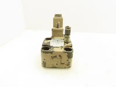 Vickers CG5060AFMUHL7110 Hydraulic Relief Valve Solenoid Controlled 24V DG4V3