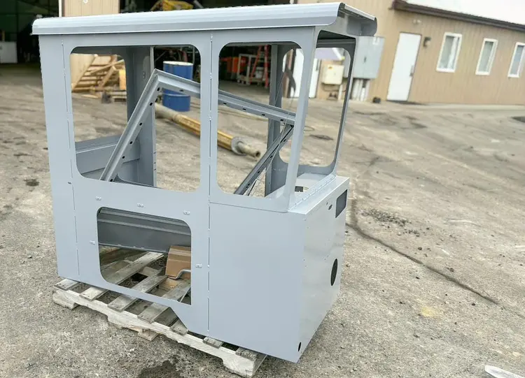 New | in-Stock AFTERMARKET CCC DRIVER CAB Cab Chassis trucks Pennsylvania US | East West Machinery & Drilling #1417901