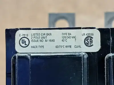Used CUTLER-HAMMER BAB2040 Switchgears British Columbia CA | Lenmark #1438499