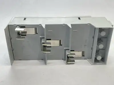 Used Rittal RiLine 60 Busbar Adapter Electrical Fittings Michigan US | Maverick Industrial Sales #1401301