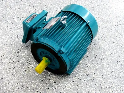 NEW BROOK CROMPTON NE2N003-5C AC INDUCTION MOTOR 182TC 3HP NE2N0035C 3535 RPM