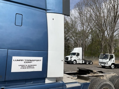Used 2012 VOLVO VNL 6X4 Conventional trucks Michigan US | Miedema Asset Management Group #1476614
