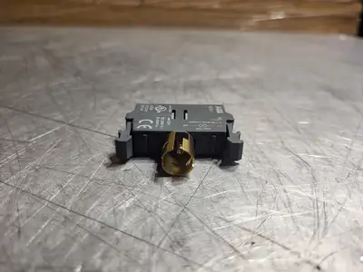 NEW ABB MCBH-101