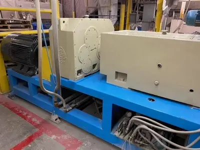 92 mm Jinhu Twin Screw Extruder for PE