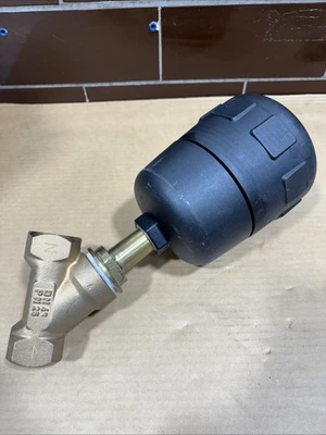 NEW Bürkert 2000 A 3/2