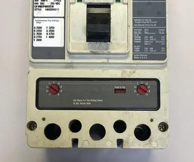 Used CUTLER-HAMMER HM2P400X5W Miscellaneous Equipment (Electrical & Power) | Surplus Asset Holdings #1196798