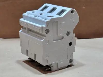 Used FEDERAL PIONEER NA3P15 Switchgears British Columbia CA | Lenmark #835744