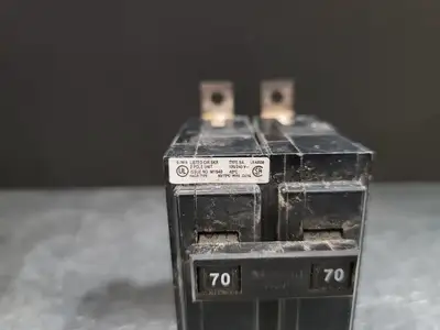 USED CUTLER-HAMMER BA270