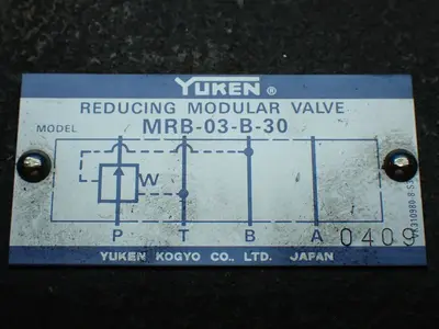 4pcs Pneumatic/hydraulic Lot. Mac, Yuken, Norgren