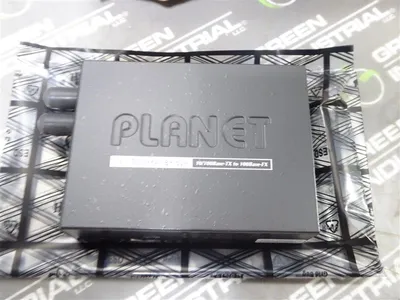 Planet Technology Corporation FT-801 Media Converter New NIB