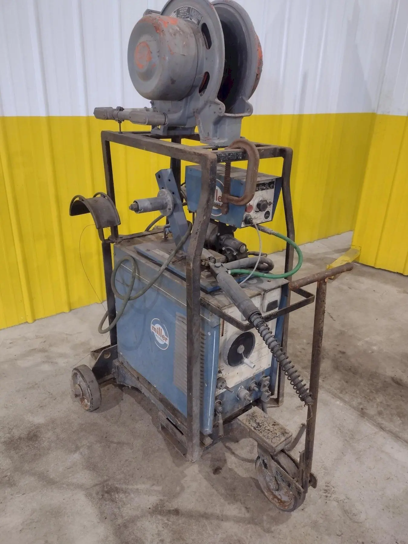 USED MILLER