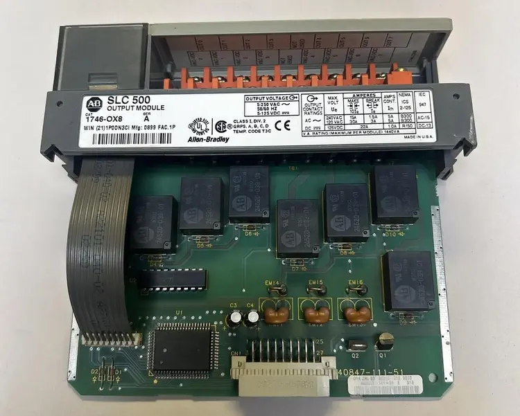 Used ALLEN-BRADLEY 1746-OX8 Industrial Controls | Surplus Asset Holdings #1220396
