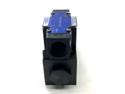 USED YUKEN SOLENOID DIRECTIONAL VALVE 2-POSITION